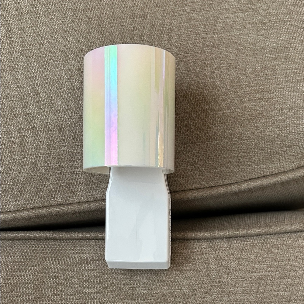 Iridescent Wallflower Plugin